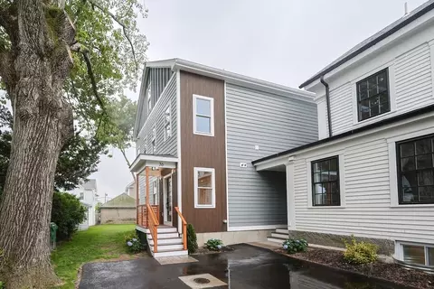 36 Pearl St, Medford, MA 02155