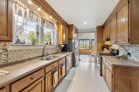 60 Prospect St, Gardner, MA 01440 photo 15