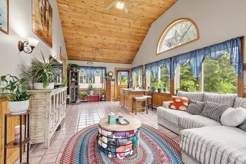 60 Prospect St, Gardner, MA 01440 photo 18