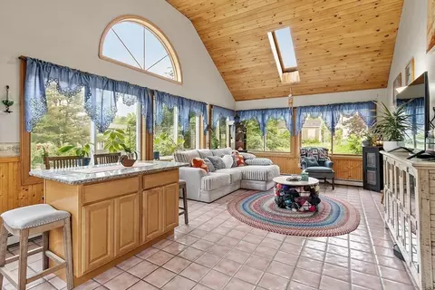 60 Prospect St, Gardner, MA 01440 photo 17