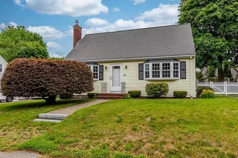 Exterior - 23 Willard St, Dedham, MA 02026 photo 2 of 10