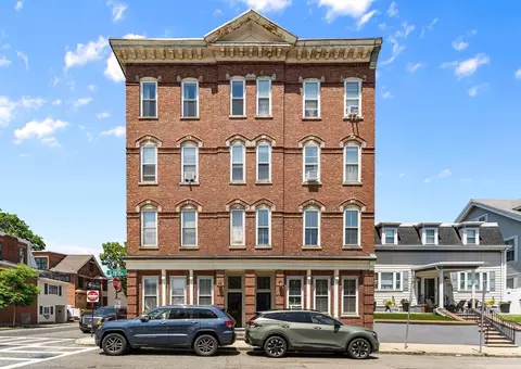 828-834 E Fifth St #4, Boston, MA 02127