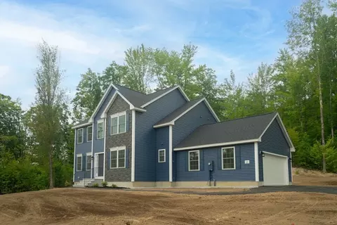 11 Hickorywood Cir, Meredith, NH 03253