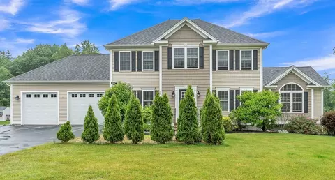 86 S Ashburnham Rd, Westminster, MA 01473