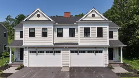 59 Cutter Ln #59, Amesbury, MA 01913