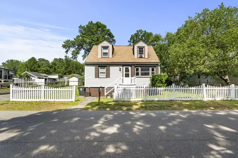 20 King St, Wilmington, MA 01887