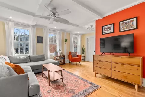 10 Salem St Ave #2, Boston, MA 02129