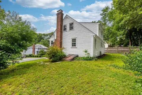 70 Fox Meadow Ln, Dedham, MA 02026 photo 33