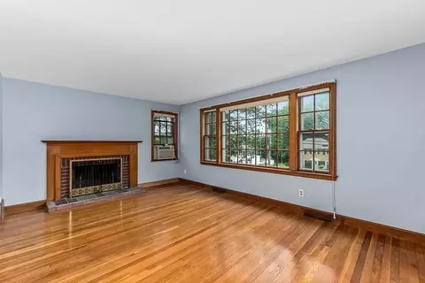 70 Fox Meadow Ln, Dedham, MA 02026 photo 4