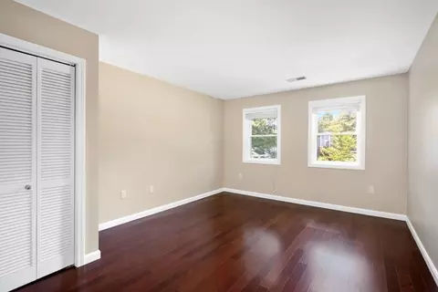 Bedroom - 2104 Hockley Dr #2104, Hingham, MA 02043 photo 3 of 4