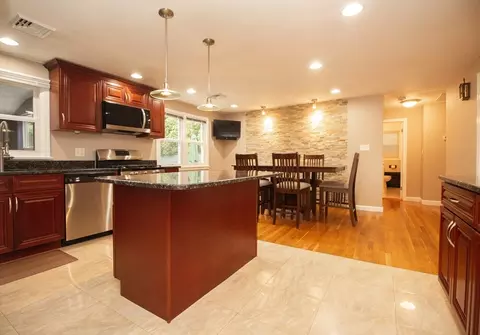9 Judith Rd, Worcester, MA 01602 photo 6