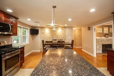 9 Judith Rd, Worcester, MA 01602 photo 10