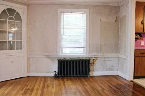 49 Newcomb Rd, Stoneham, MA 02180 photo 6