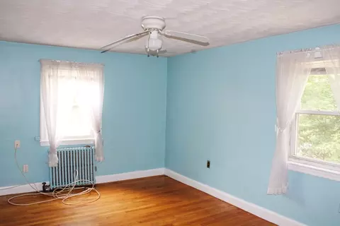 49 Newcomb Rd, Stoneham, MA 02180 photo 23