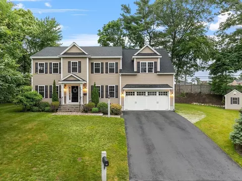 22 Willow Park, Wellesley, MA 02481 photo 2