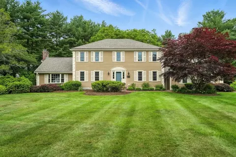 56 R F Higgins Dr, Norwell, MA 02061