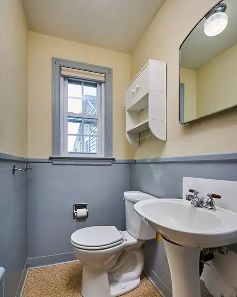 14 Sheldon Ave, Easthampton, MA 01027 photo 17