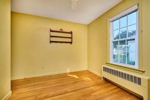 14 Sheldon Ave, Easthampton, MA 01027 photo 16