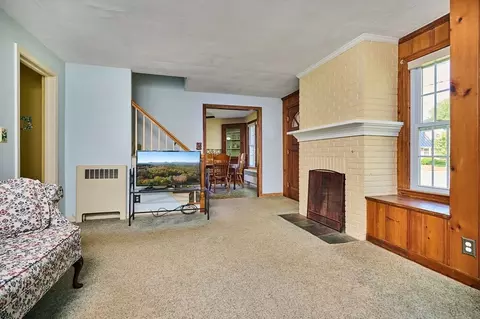 14 Sheldon Ave, Easthampton, MA 01027 photo 9