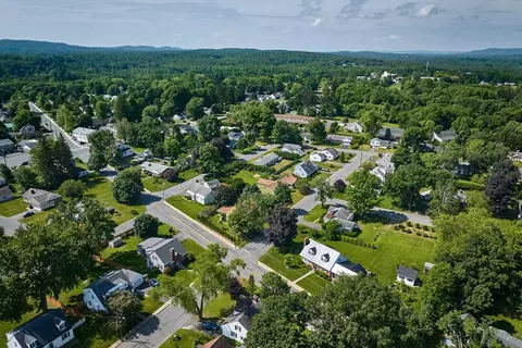 14 Sheldon Ave, Easthampton, MA 01027 photo 36