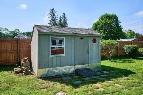 14 Sheldon Ave, Easthampton, MA 01027 photo 31