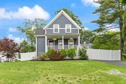 5 Myrtle St, Norwood, MA 02062