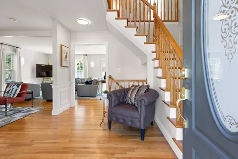 263 Hunnewell St, Needham, MA 02494 photo 4