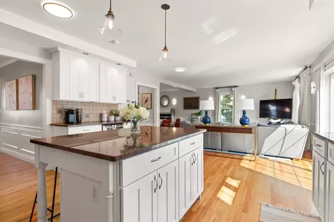 263 Hunnewell St, Needham, MA 02494 photo 9