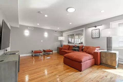 263 Hunnewell St, Needham, MA 02494 photo 32