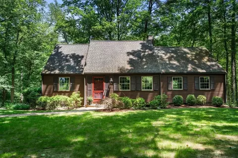 174 Willis Rd, Sudbury, MA 01776