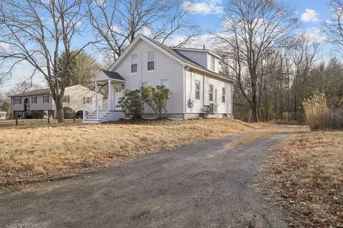 173 S Worcester St, Norton, MA 02766