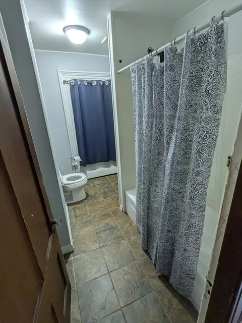 Bath - 18 Bowdoin St, Worcester, MA 01609 photo 1 of 2