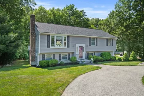 47 Pheasant Hill Rd, Weymouth, MA 02190