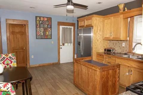 103 Monrovia St, Springfield, MA 01104 photo 11