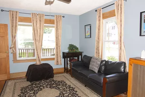 103 Monrovia St, Springfield, MA 01104 photo 9