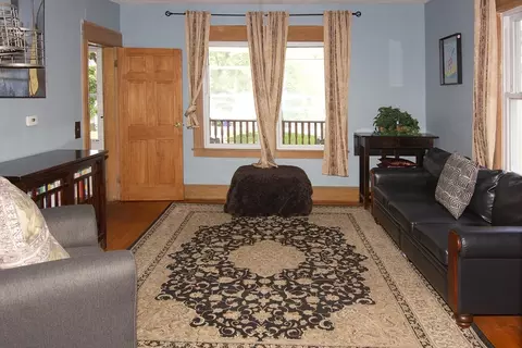 103 Monrovia St, Springfield, MA 01104 photo 8