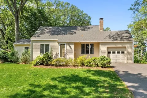 99 Lasalle Ave, Framingham, MA 01701