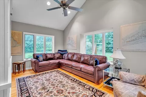 144 Pine St, Dover, MA 02030 photo 16