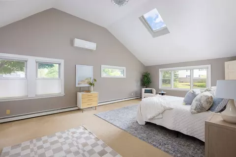Bedroom - 343 Greendale Ave, Needham, MA 02494 photo 1 of 4