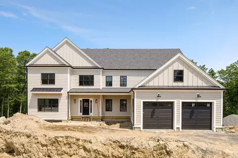 19 Couture Way, Middleton, MA 01949