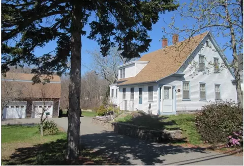 33 N Main St, Avon, MA 02322