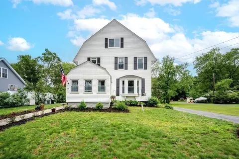 29 3rd St, Ayer, MA 01432