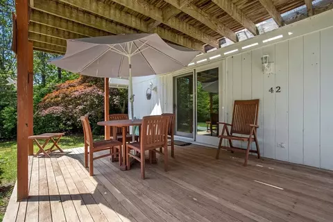 42 Beechwood Dr, Mashpee, MA 02649 photo 18