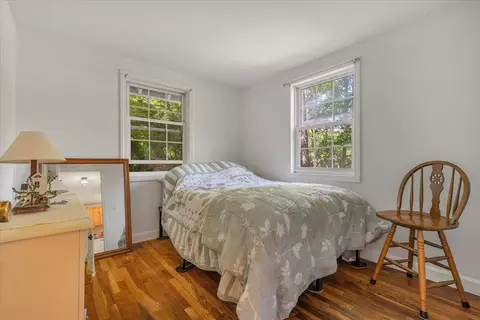 42 Beechwood Dr, Mashpee, MA 02649 photo 11