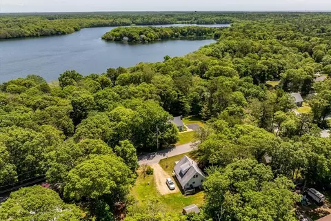 42 Beechwood Dr, Mashpee, MA 02649 photo 26