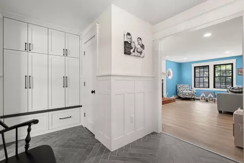 Entry Way - 38 Manchaug Rd, Sutton, MA 01590 photo 1 of 1