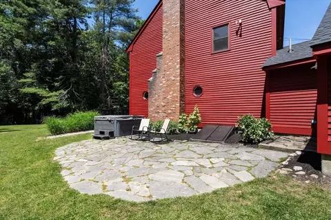 Exterior - 38 Manchaug Rd, Sutton, MA 01590 photo 6 of 8