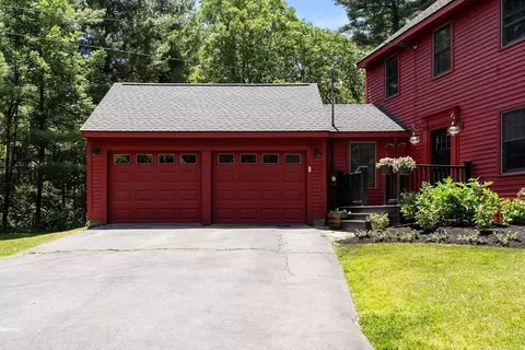 Exterior - 38 Manchaug Rd, Sutton, MA 01590 photo 8 of 8