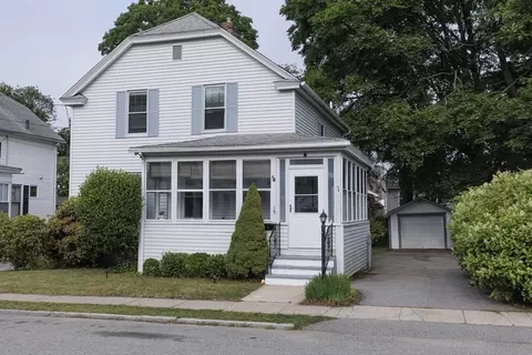15 Greenfield St, Lowell, MA 01851