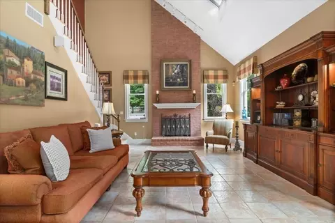 54 Wagon Rd, Walpole, MA 02081 photo 15